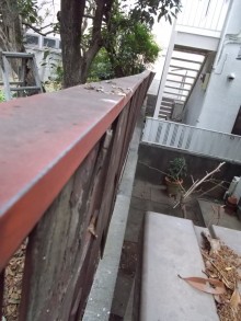 木製塀をグリッドフェンスお取替え 木製塀をグリッドフェンスお取替え